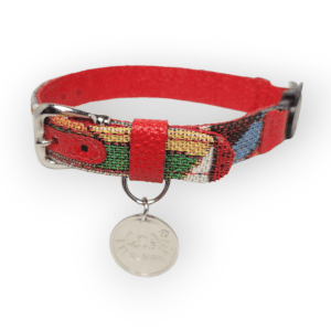 Collar antiahogo para gato en cuero étnico rojo